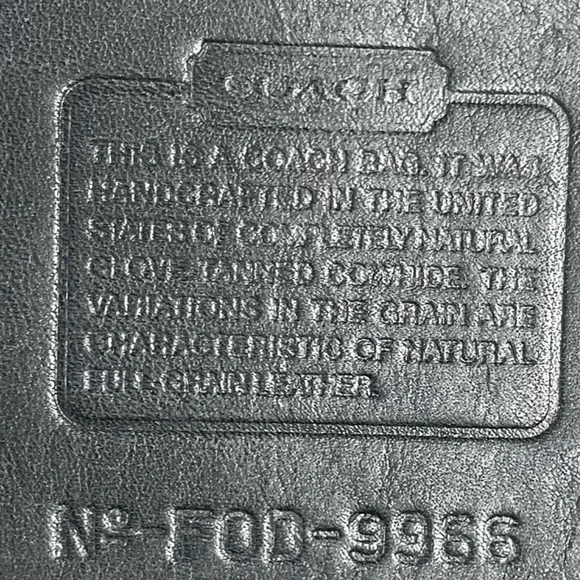 ❤️SOLD❤️Vintage Coach Navy Legacy Zip 9966 - Picture 11 of 11